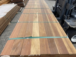 Ca. 79x Guyana Teak Planken Geschaafd, 21x120mm, lengte 215cm